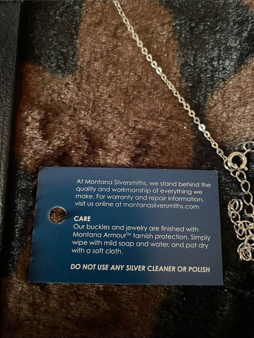 “Montana” Dangle Earring & Necklace Set! - Picture 8 of 8